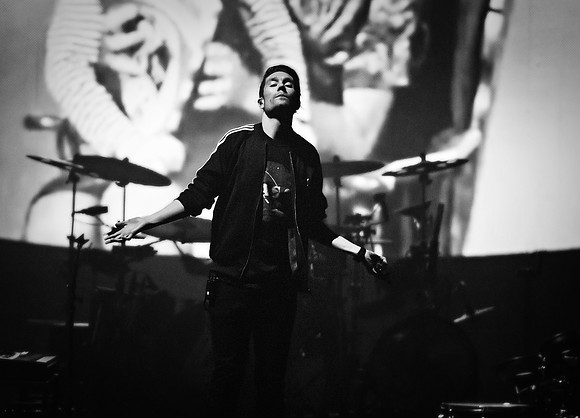 Dan Smith / Bastille